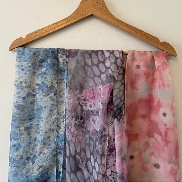 Floral Scarf Bundle - Picture 2 of 8